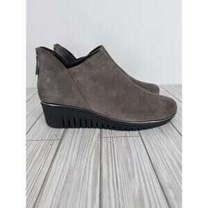 The Flexx boots women's 9.5 wedge ankle back zip suede leather shoes gray NEW